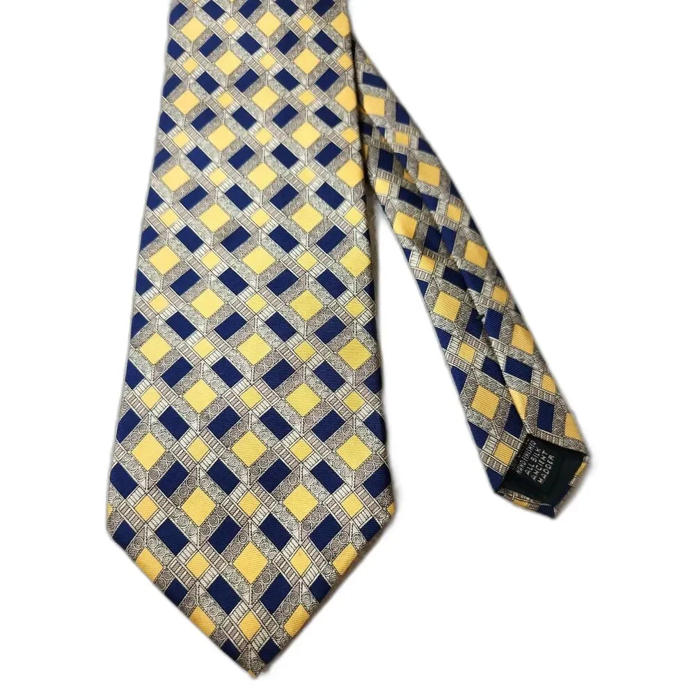 Bert Pulitzer Classic Tie Madder Silk USA Made Classic 3.75” Collectors Edition